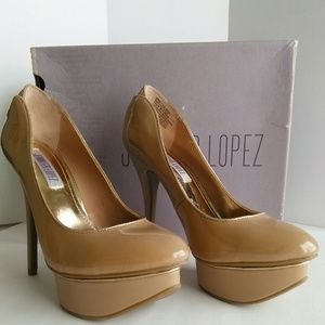 JENNIFER LOPEZ HEELS