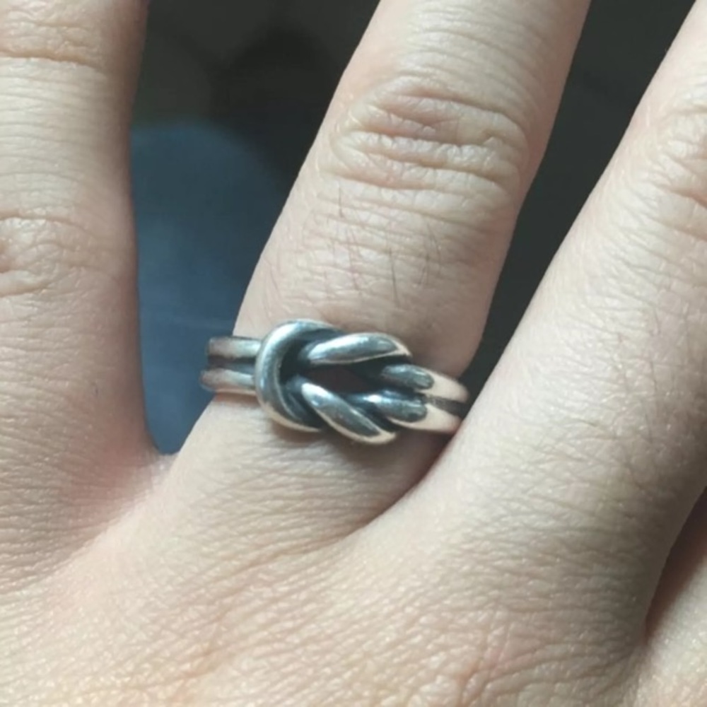James Avery lovers knot ring