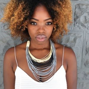 Statement necklace piece