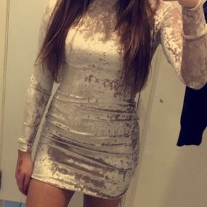 Wet Seal Gold Crushed Velvet Long Sleeve Bodycon