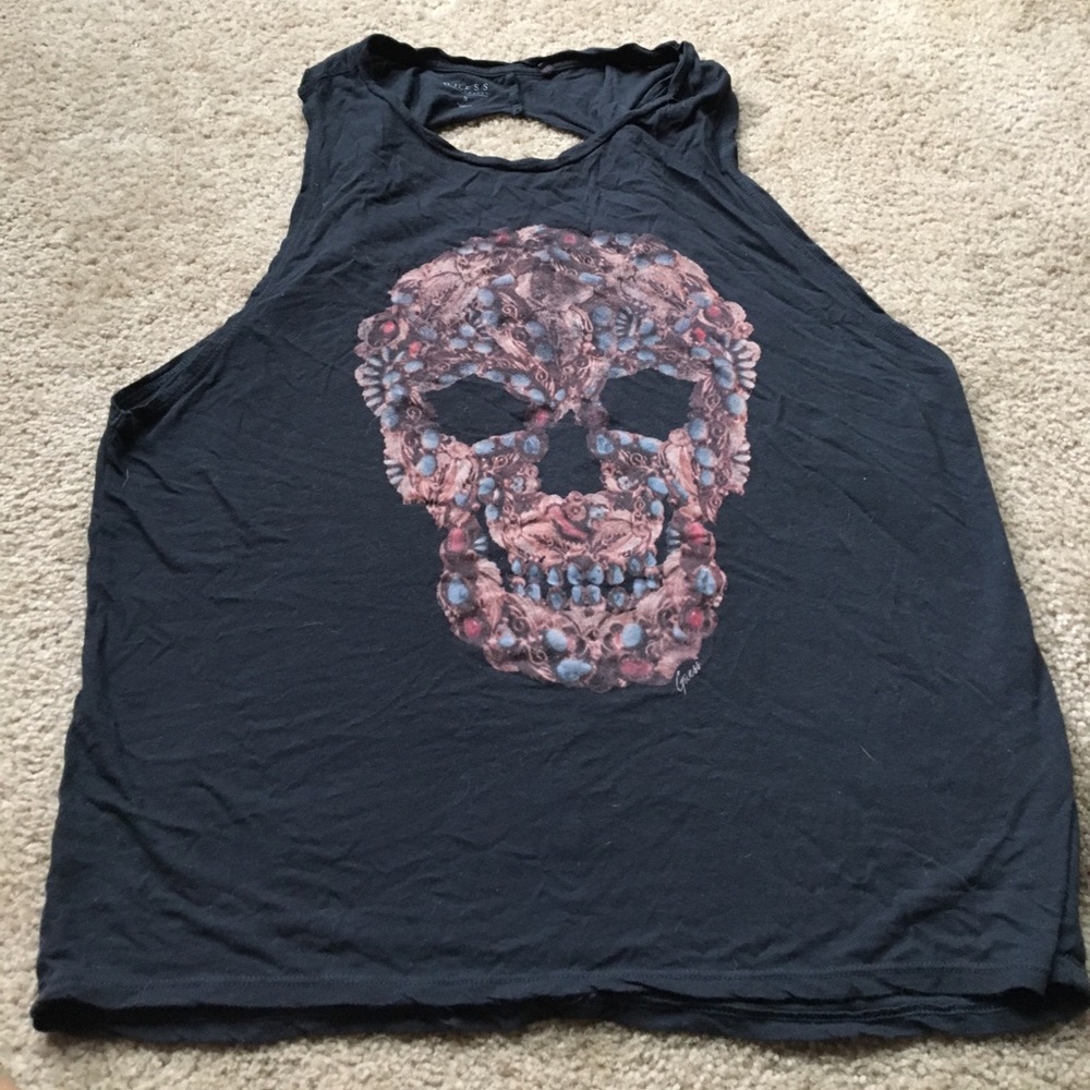 Guess tank