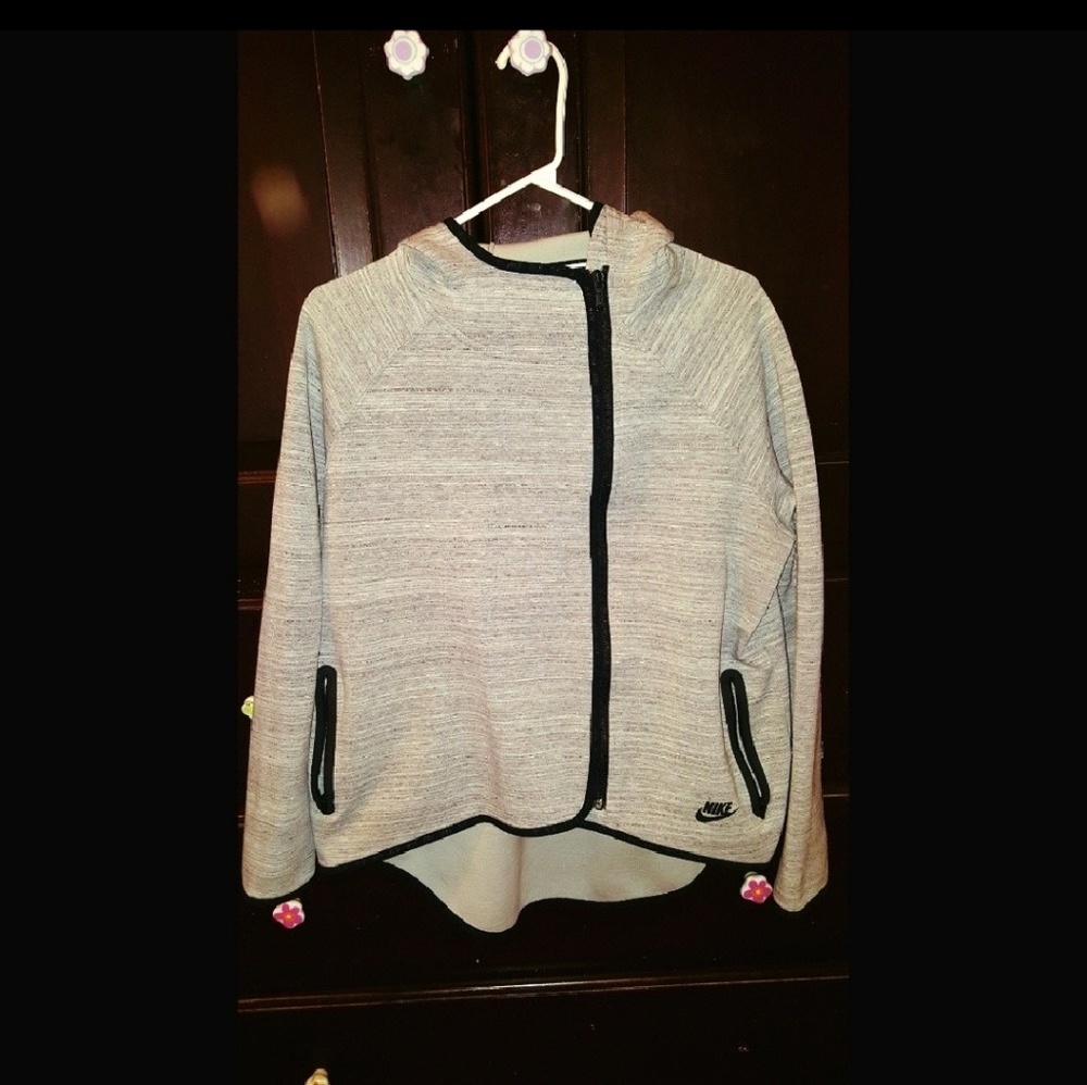 ( negotiable ) Nike Sweater