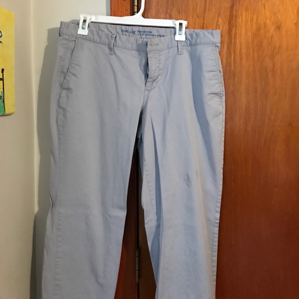 Gray capris Pants
