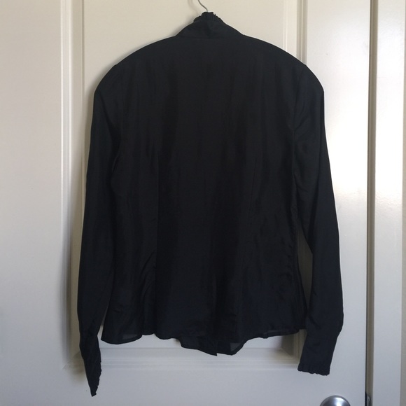 JG Hook Silk Size 4 Blouse. Black. - Picture 4 of 5
