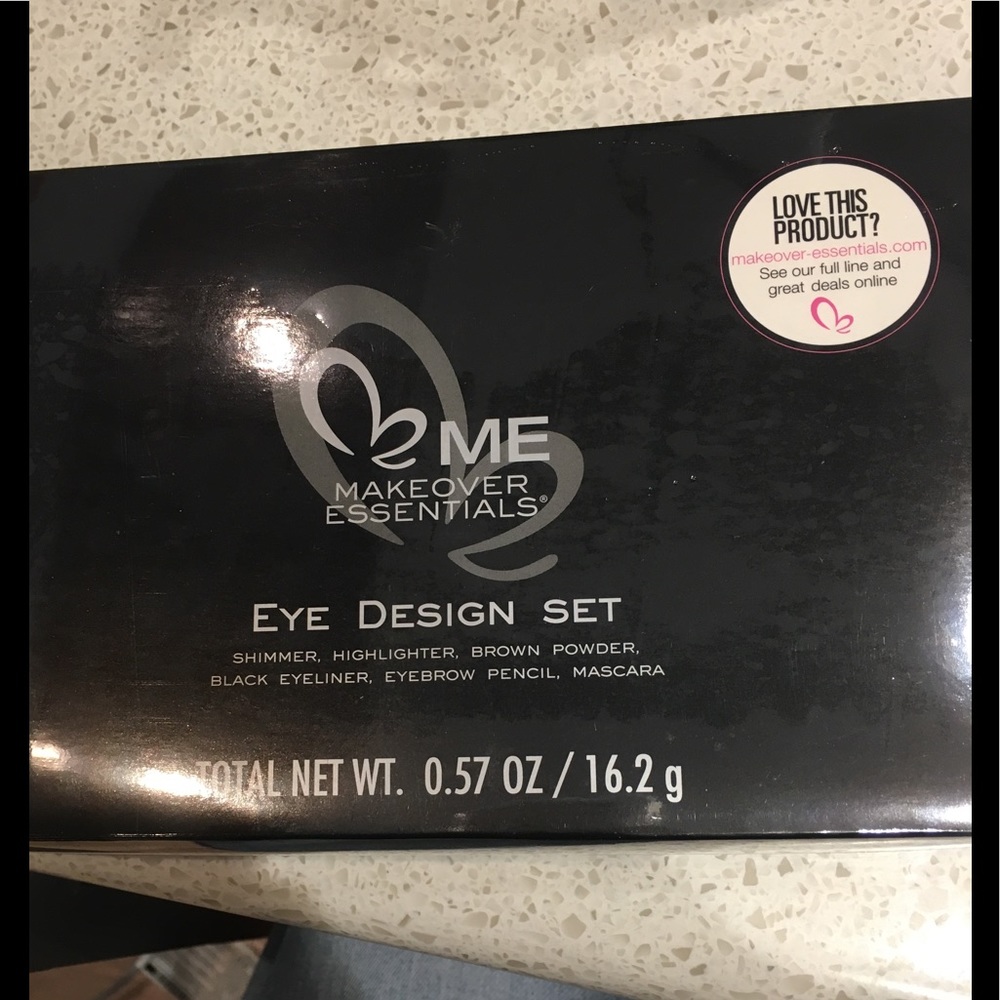 Makeover Essentials kit