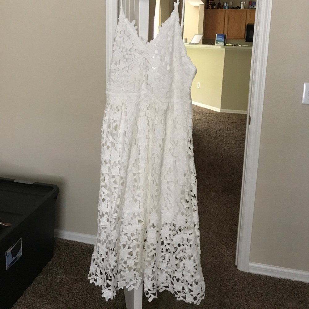 White lace dress