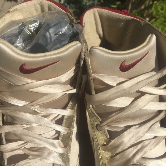 Nike hi top dunks with satin ribbon shoe ties - Picture 4 of 6