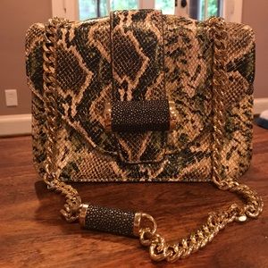 Green snakeskin chain strap handbag