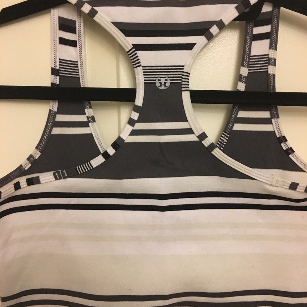 Lululemon Cool Racer Back Tank, size 6