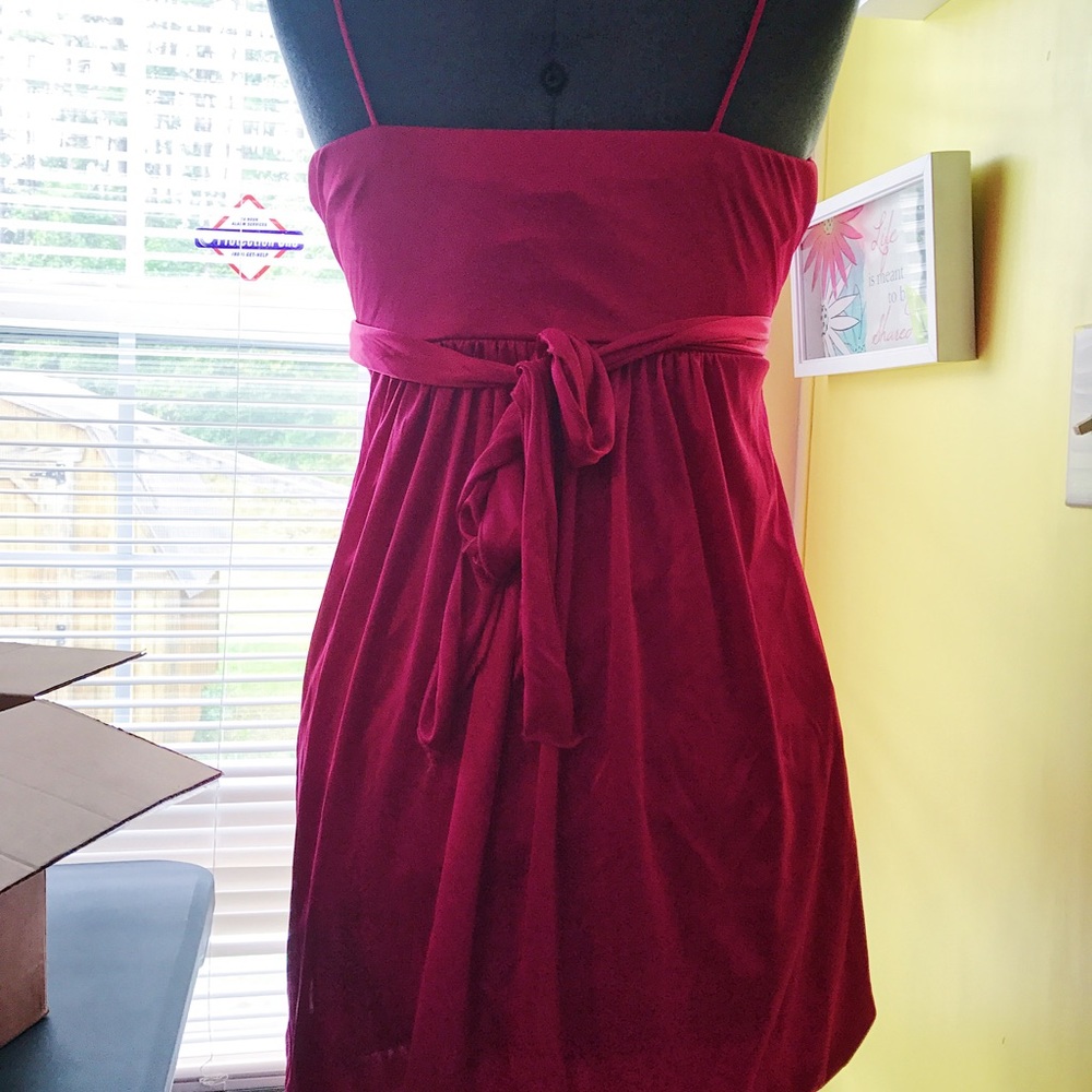 Dress - Picture 3 of 3