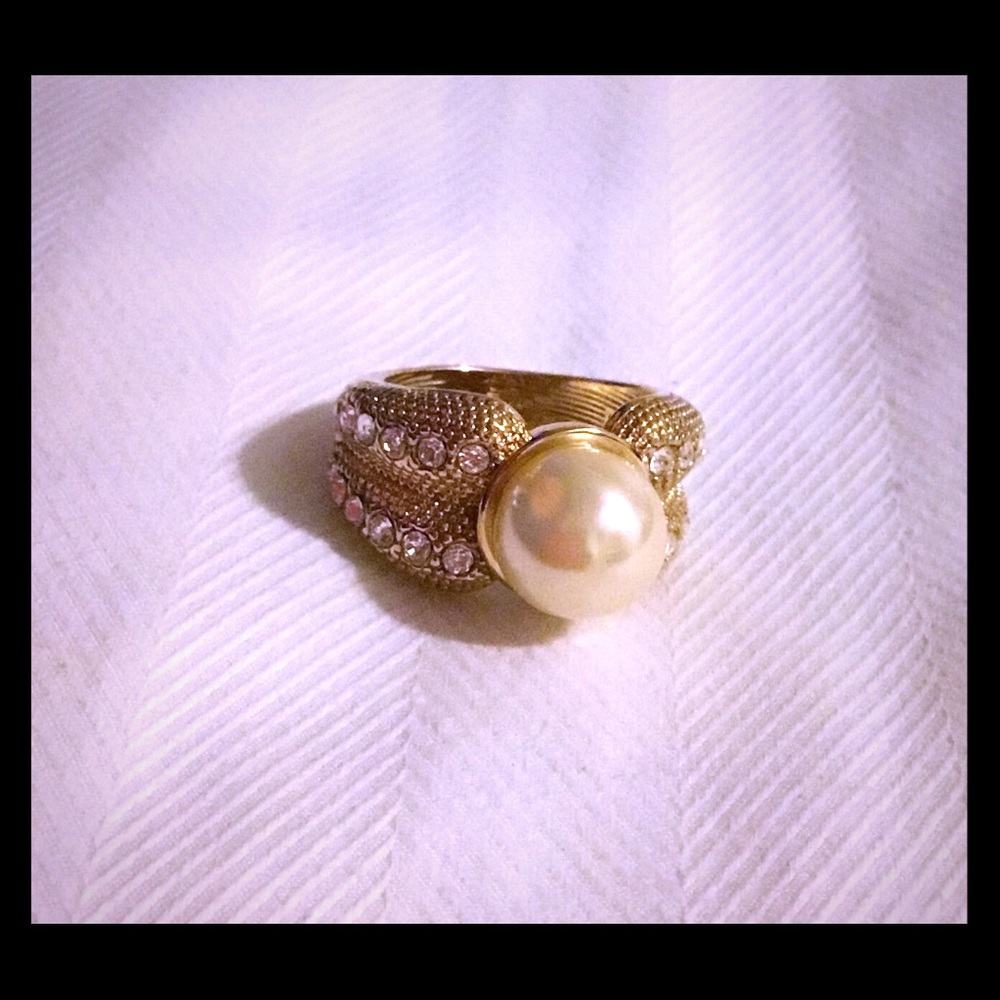 Gold ring