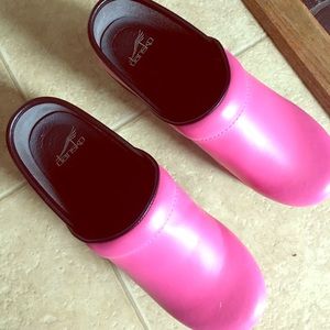 Dansko nursing shoes