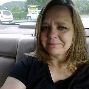 Meet your Posher, Debra