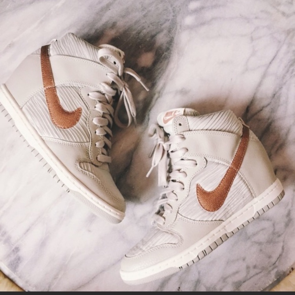 SALE! Nike Dunk Ski Hi Wedge, Limited Edition