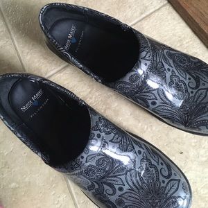 Nurse Mates pillow top nursing shoes