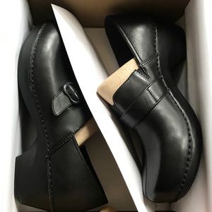 Dansko Tamara burnished full grain black shoes