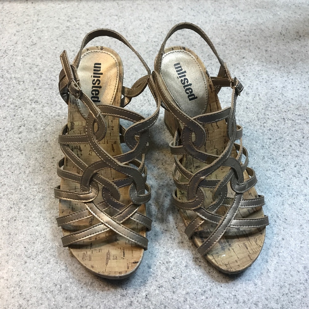 Wedge sandals🌸🌸🌸