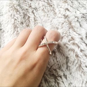 X Crystal Ring Sz7