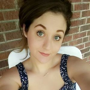 Meet your Posher, Erin