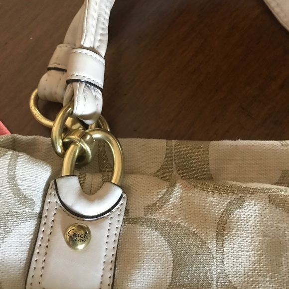 Coach canvas bag Gold and beige - Picture 4 of 6