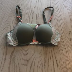 Victoria's Secret Bra