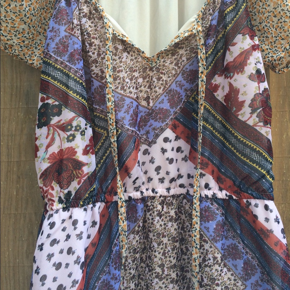 Mini short sleeve dress - Picture 4 of 4