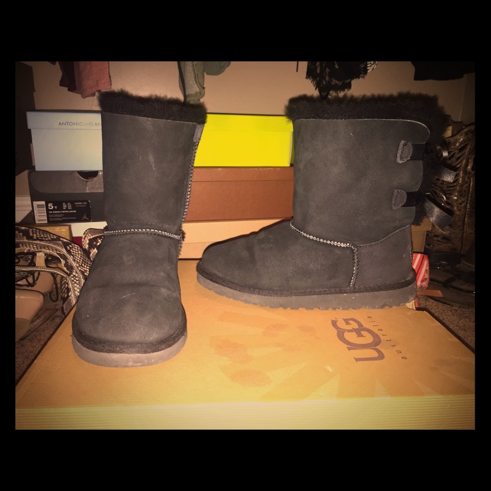 Ugg Bailey bow short