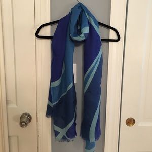 ‼️EVERYTHING MUST GO‼️ ANN TAYLOR scarf