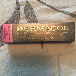 DERMACOL MAKE - UP COVER