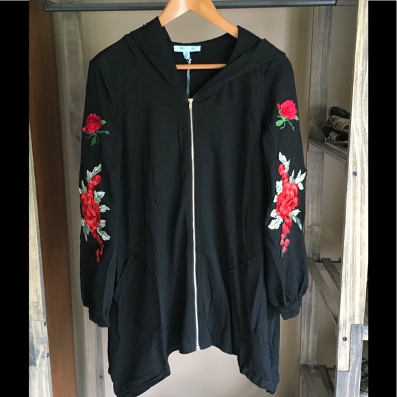 🔥4/$50! Rose Embroidered Jacket - Picture 5 of 6