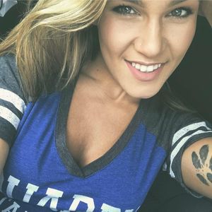 Meet your Posher, Brooke