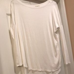 White long sleeve tee