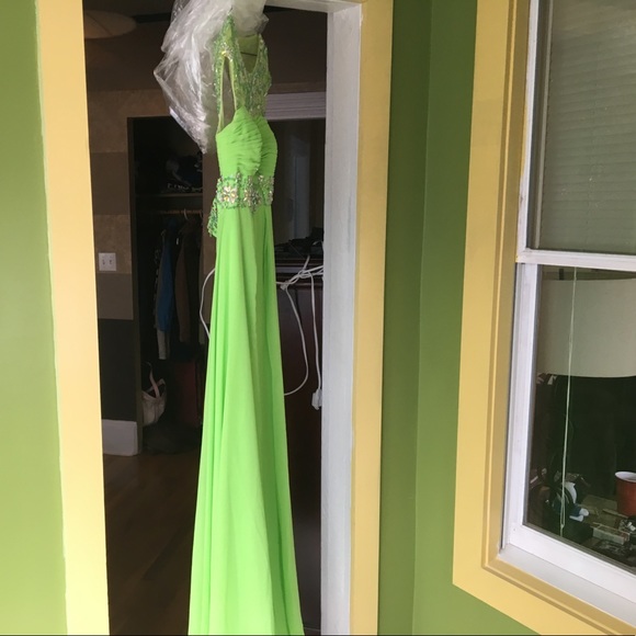 Prom Dress - Picture 2 of 7