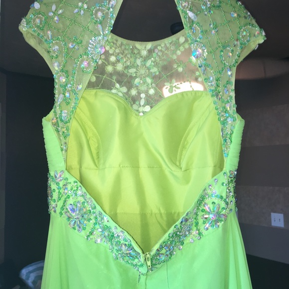 Prom Dress - Picture 6 of 7