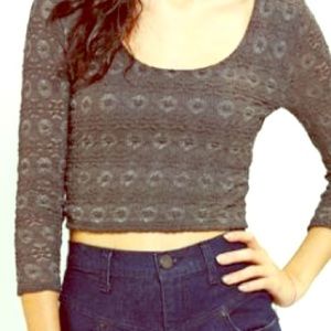 urban outfitters long sleeve crop top