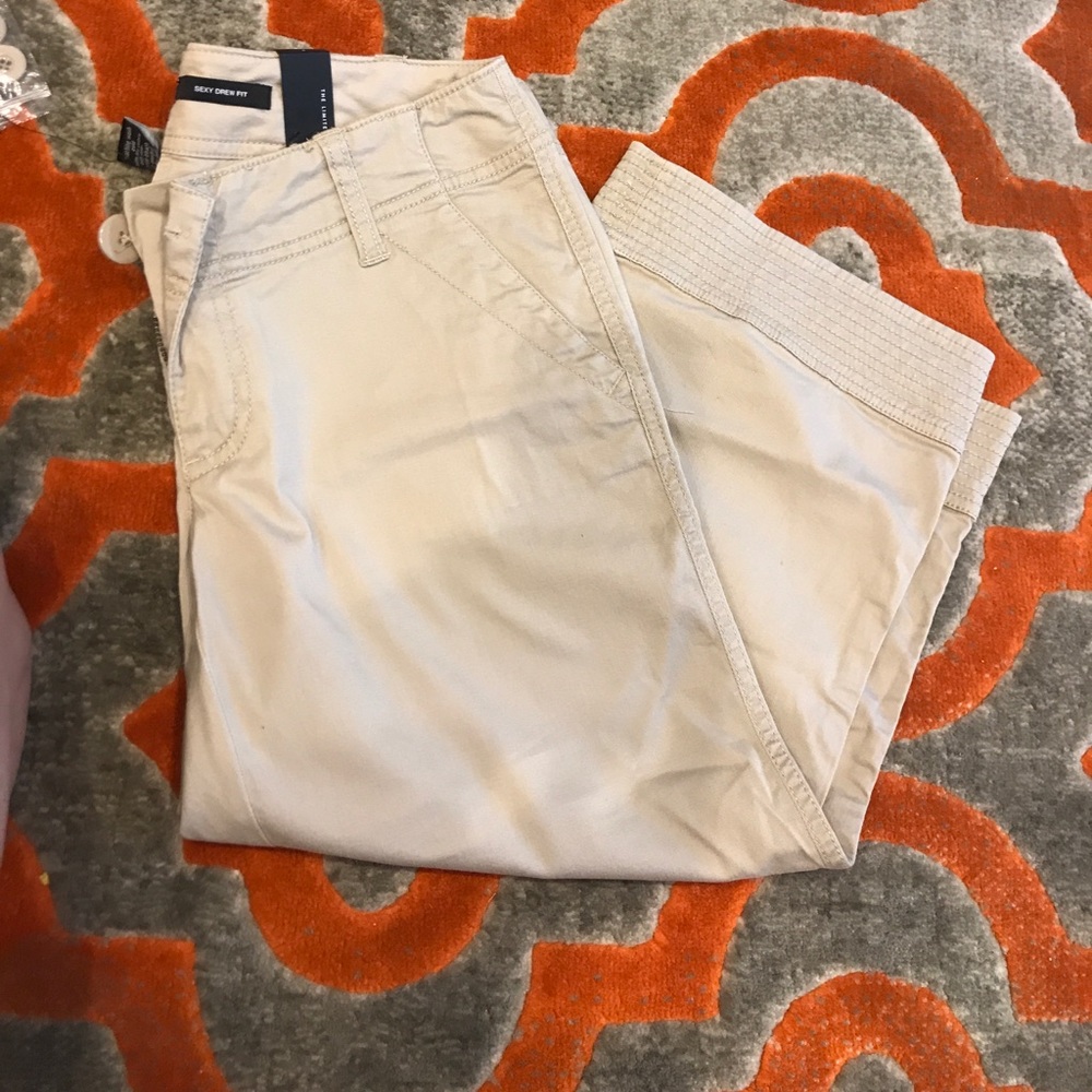 New limited brand capris