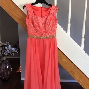 Bridesmaid/prom dress