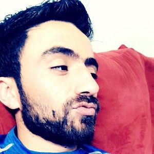 Meet your Posher, Younis