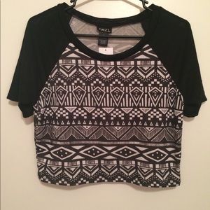 NWT RUE 21  crop top XL