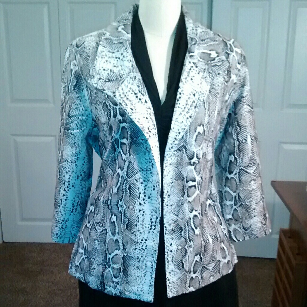 Snakeskin print blazer size large