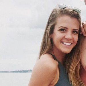 Meet your Posher, Lexi