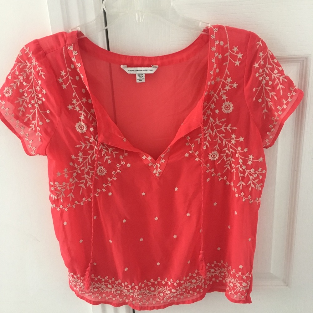 A&E floral blouse