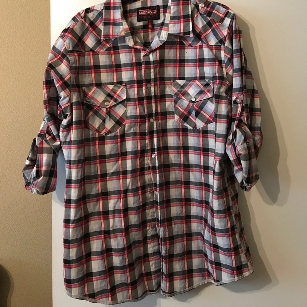 Button down - Picture 1 of 1