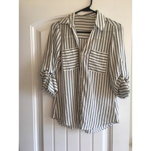 Express portfolio blouse