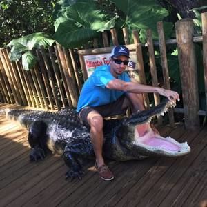 Meet your Posher, Tyler