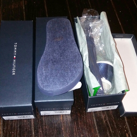 Tommy flip flops - Picture 2 of 2