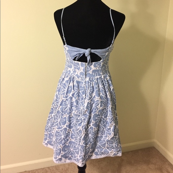 Lilly Pulitzer Bethany Chambray Dress - Picture 6 of 8