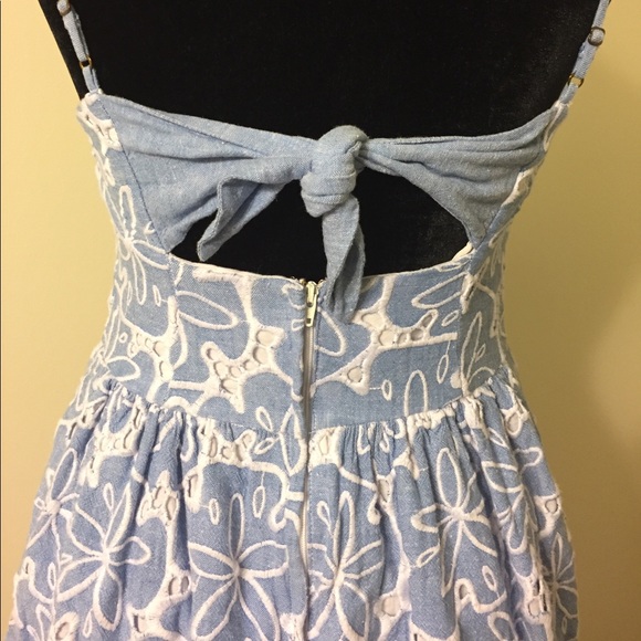 Lilly Pulitzer Bethany Chambray Dress - Picture 7 of 8