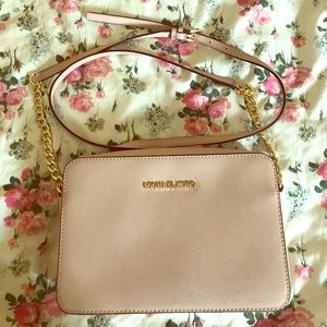 Michael Kors Jet Set Crossbody bag, pink and gold
