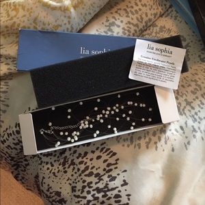 Lia Sophia pearls